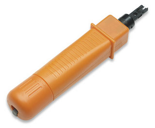 211055 Pinza para ponchar terminal Jack, con control de presion y almacenamiento para punta de respaldo. - INTELLINET